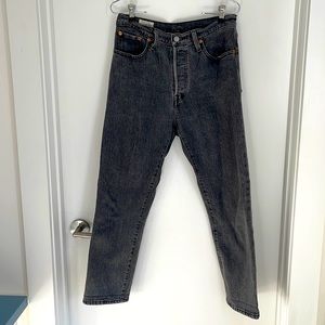 Levi’s 501 gray jeans size 28
